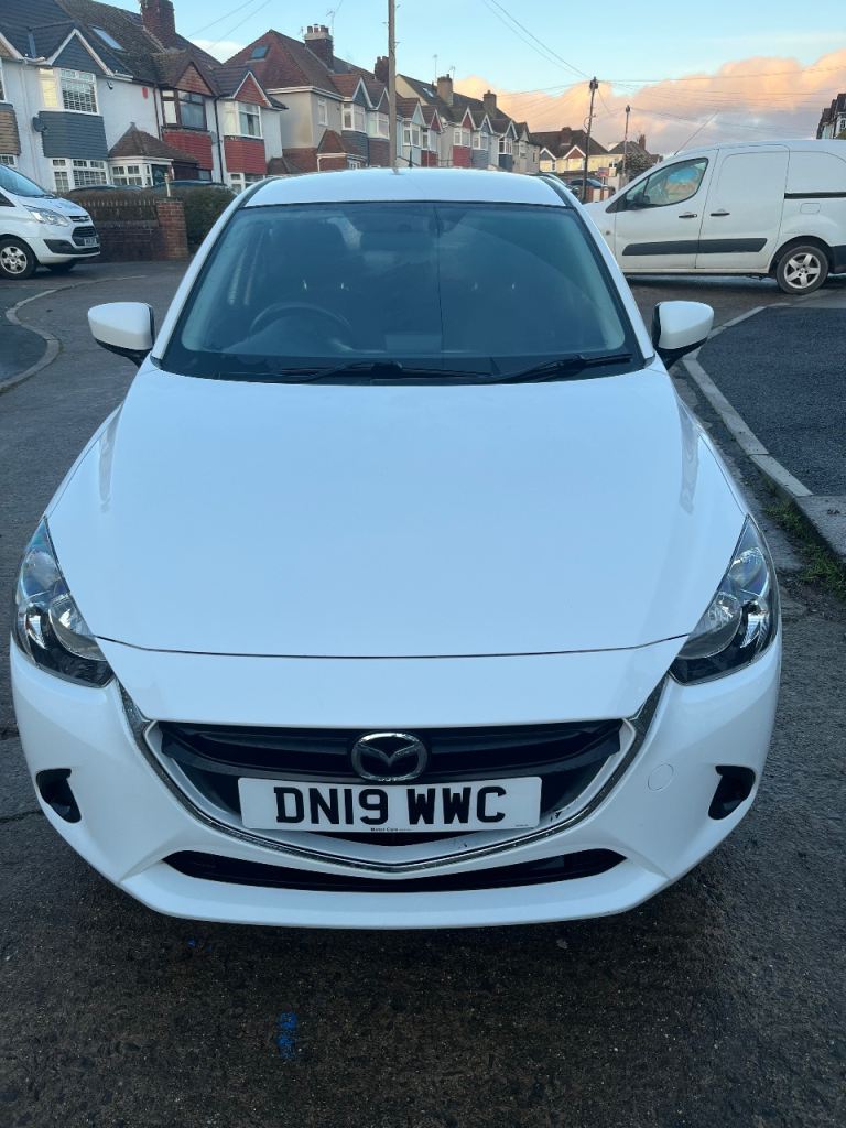 Mazda, 2, Hatchback, 2019, Manual, 1496 (cc), 5 doors