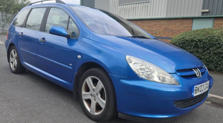 Peugeot 307 1.6 7 seater estate Ford  Volkswagen toyota nissan honda hyundai renault vauxhall skoda 