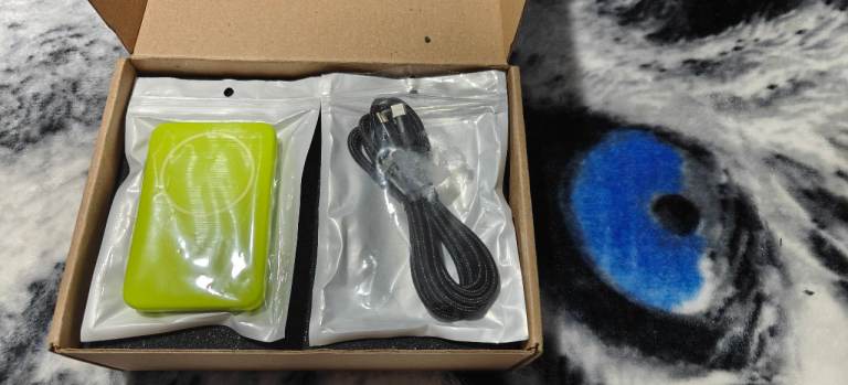 💥 Belkin 5k Power Bank Magsafe charger new opened but never used