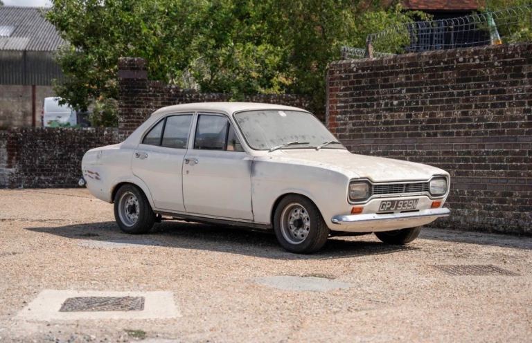 1974 Ford Escort Mk1 Saloon 2.0L 5spd Manual
