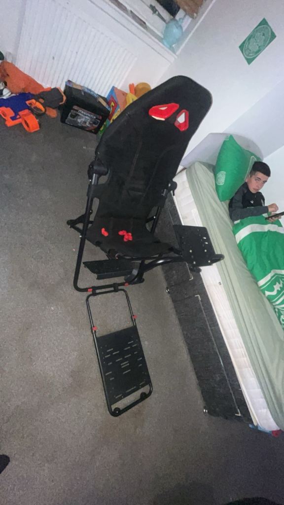 gamer chair with steering wheel for Xbox only 