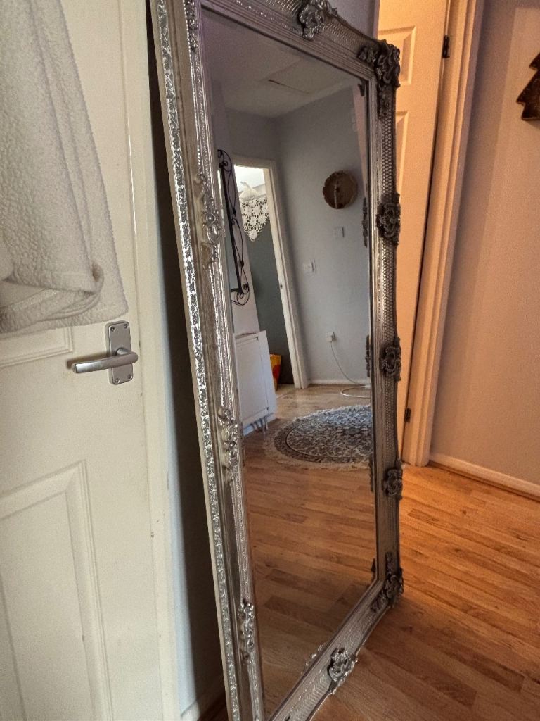 abbey leaner mirror silver