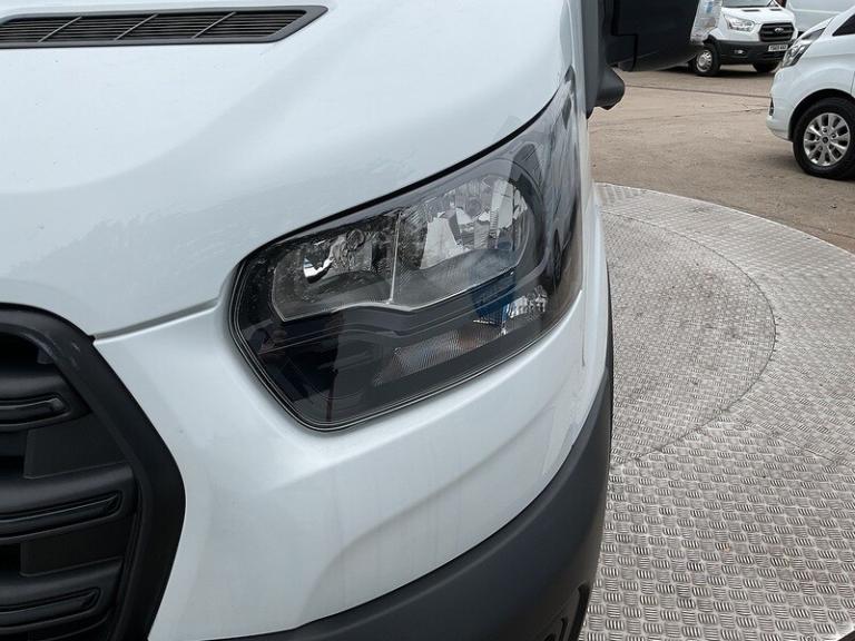 2024 Ford Transit 460 EcoBlue Trend 17 Seat Minibus 165ps Minibus Diesel Manual