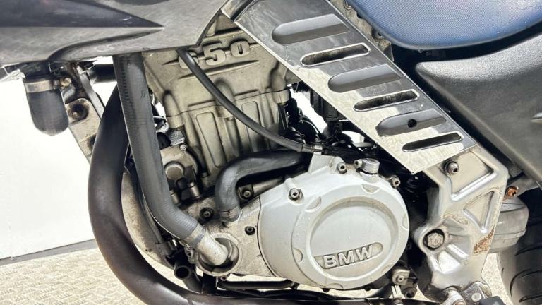 BMW F650 CS 2002 37K NON RUNNING PROJECT BIKE SPARES OR REPAIR 650CC SINGLE