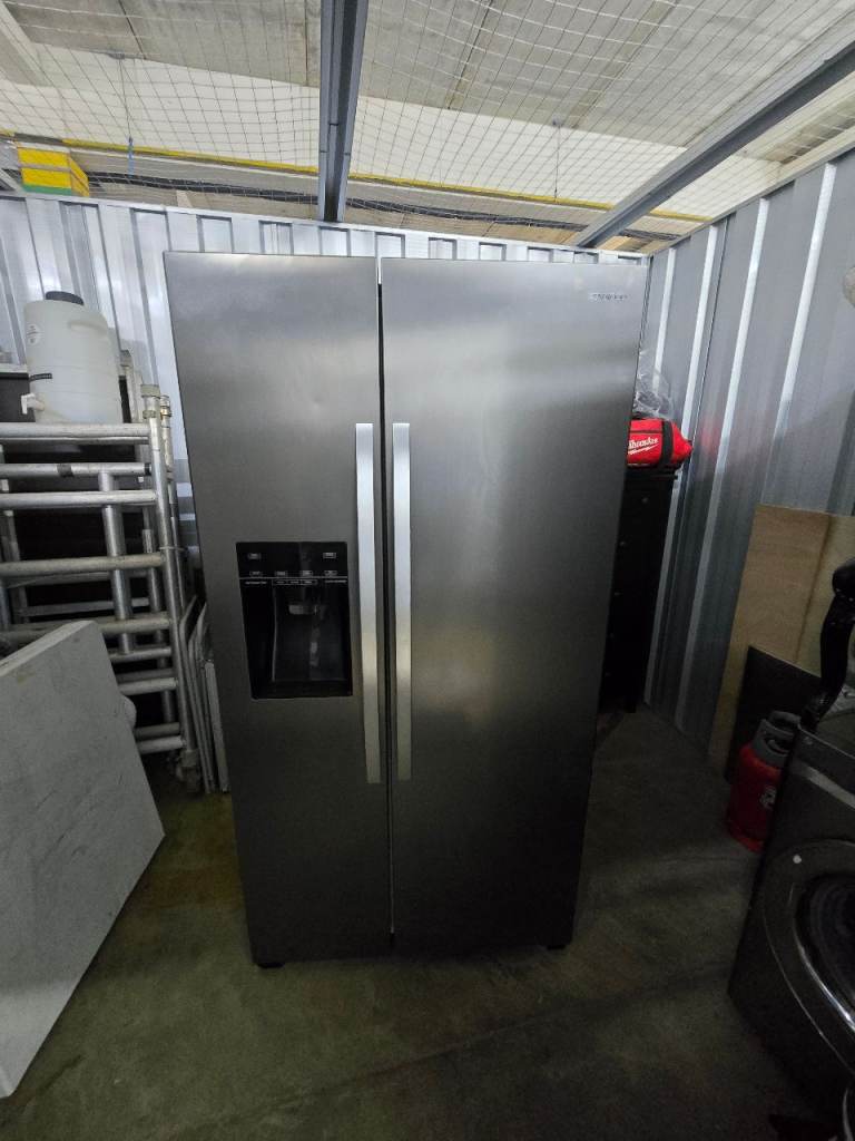 Kenwood American fridge freezer