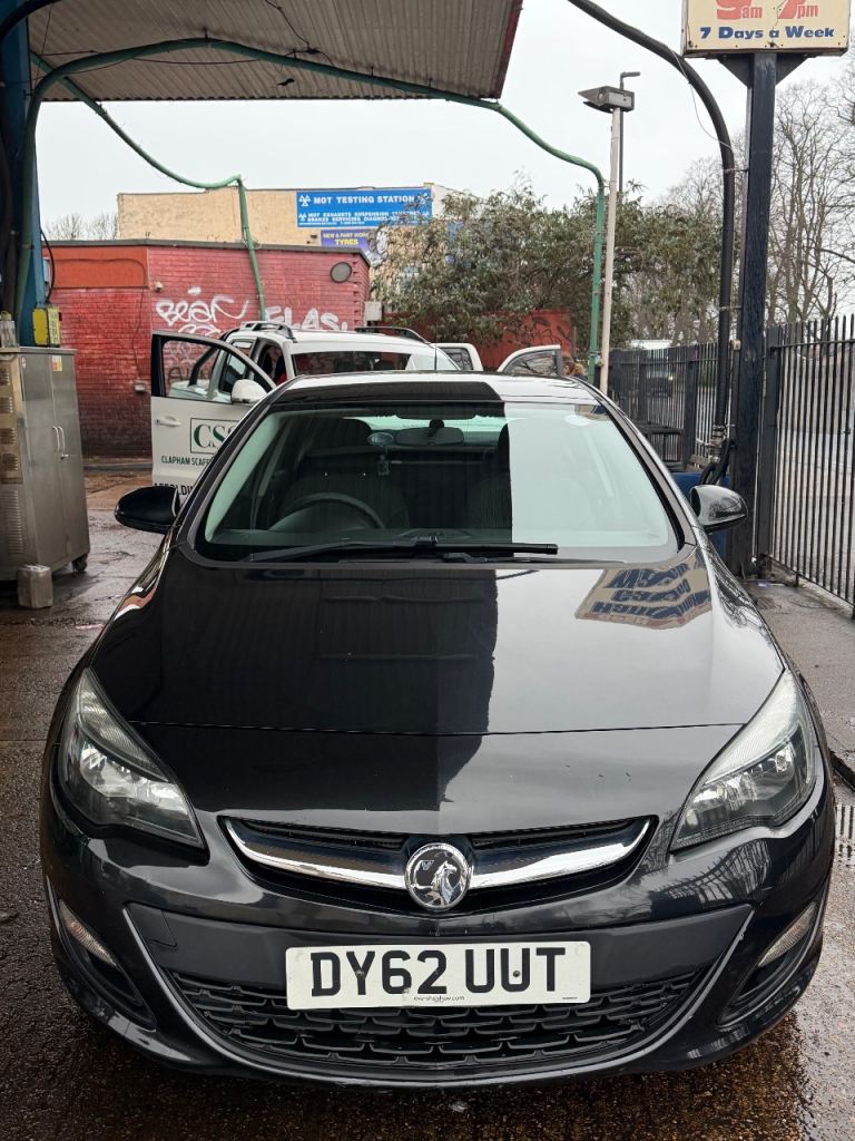 Vauxhall, ASTRA, Hatchback, 2012, Manual, 1398 (cc), 5 doors
