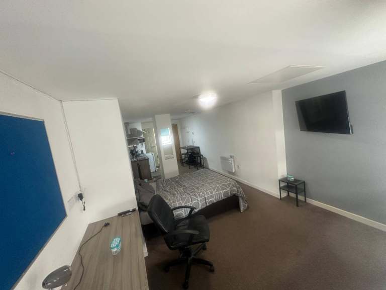 Flat to rent