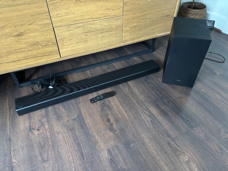 Samsung HW-Q600A Wireless Soundbar With Subwoofer - Black
