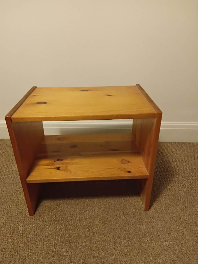 Bedside table without drawers 