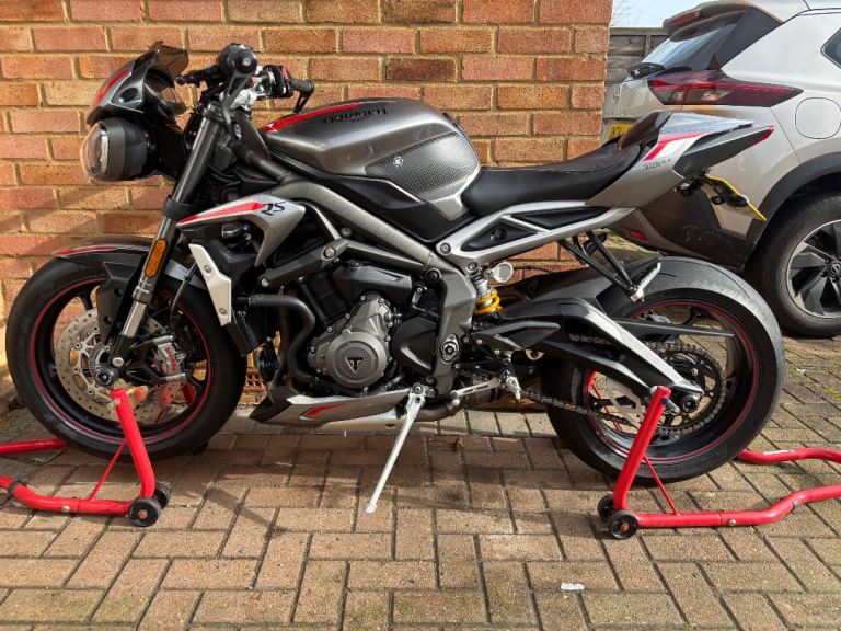 2021 Triumph Street Triple 765 RS