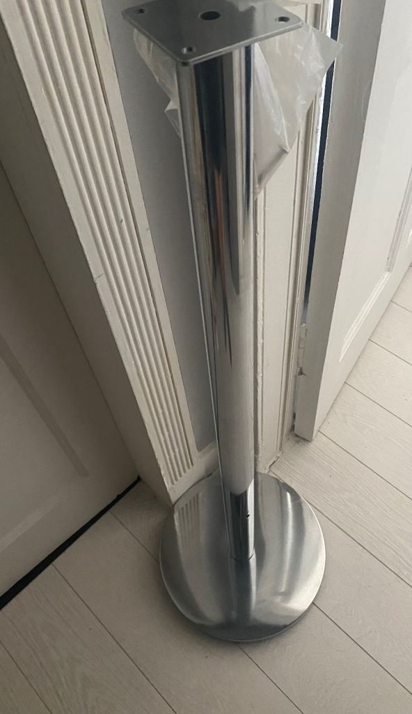 Bar Height Table with Chrome Leg £20