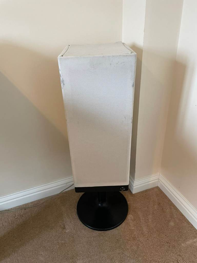 KEF Concord III Speakers vintage - type SP1111 on stands (pair) 