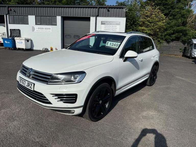 Volkswagen Touareg V6 R-LINE PLUS TDI BLUEMOTION TECHNOLOGY 4X4 SAT NAV