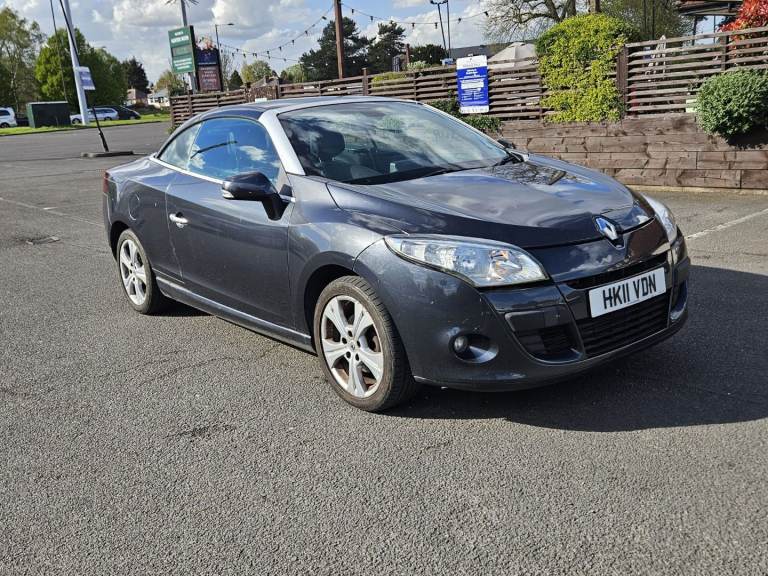 Renault Megane 1.4 Petrol - Convertible - 74k miles - Long MOT - Ulez free - not focus fiesta