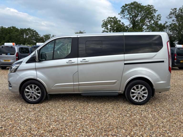 FORD TOURNEO CUSTOM 2.0 WAV WHEELCHAIR ACCESSIBLE VEHICLE 2019