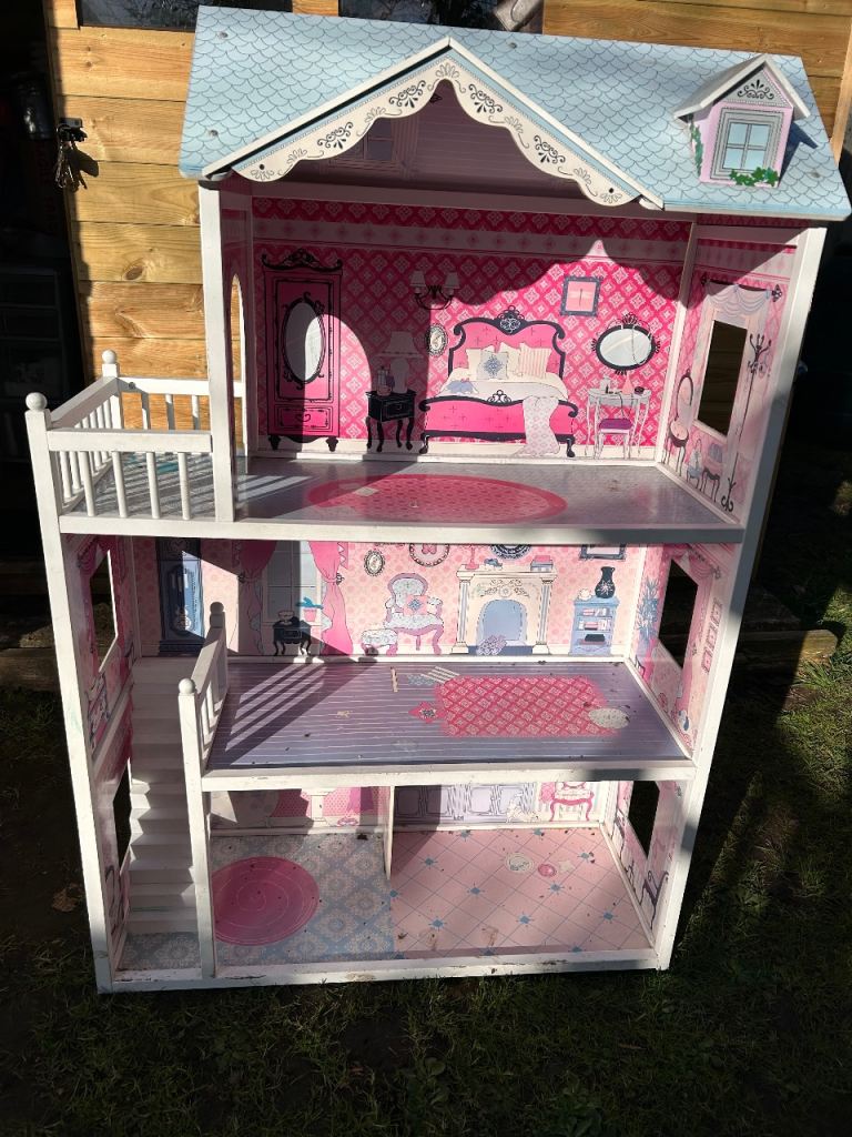 Doll House
