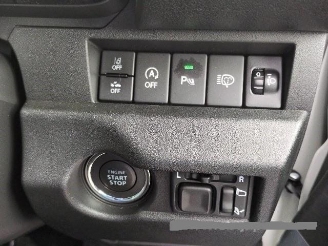 Reserved deposit received!!!!!SUZUKI JIMNY 1.5 auto 5 door 2025 4wdWhite