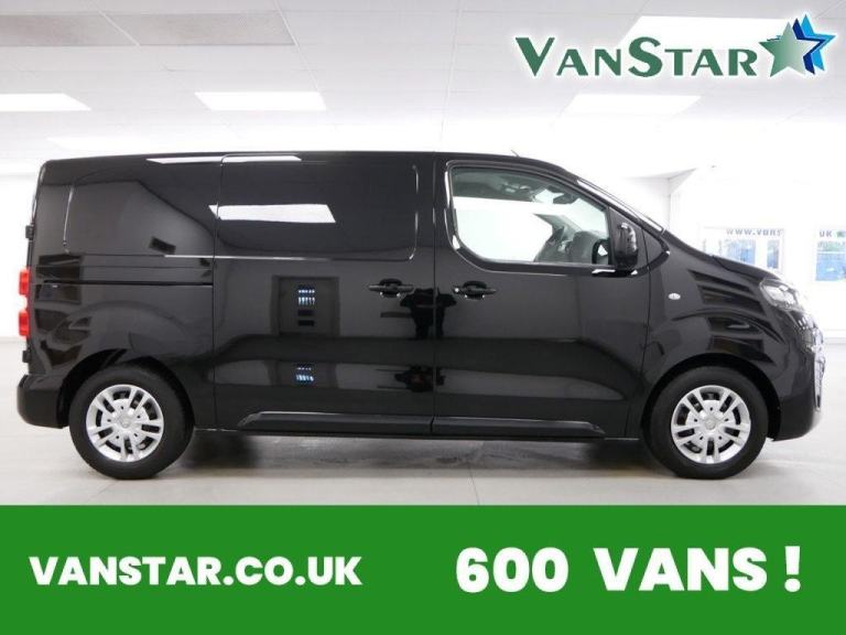 70 VAUXHALL VIVARO 2700 1.5 D 100 BHP L1 SWB SPORTIVE EDITION 6 DOOR