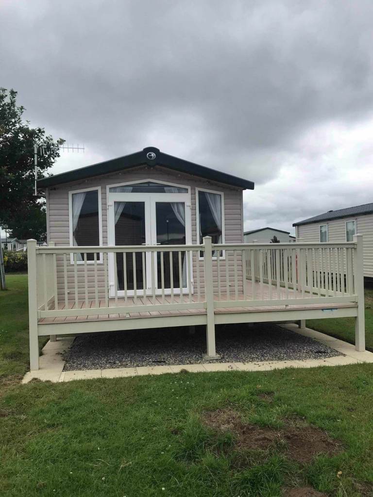 2015 swift bordeux exclusive with back storage full wrap around decking 