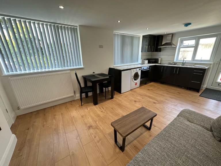 beautiful studio for couple 