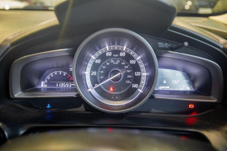 2015 Mazda Mazda2 1.5 75 SE 5dr HATCHBACK PETROL Manual