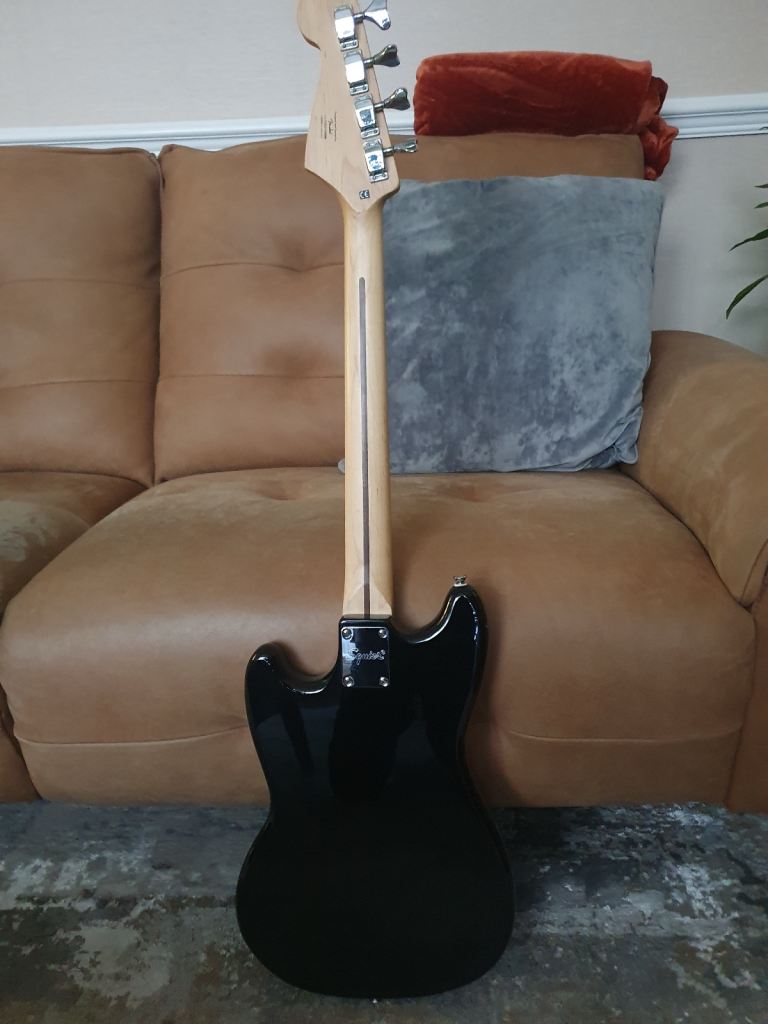 Squier Bronco Bass