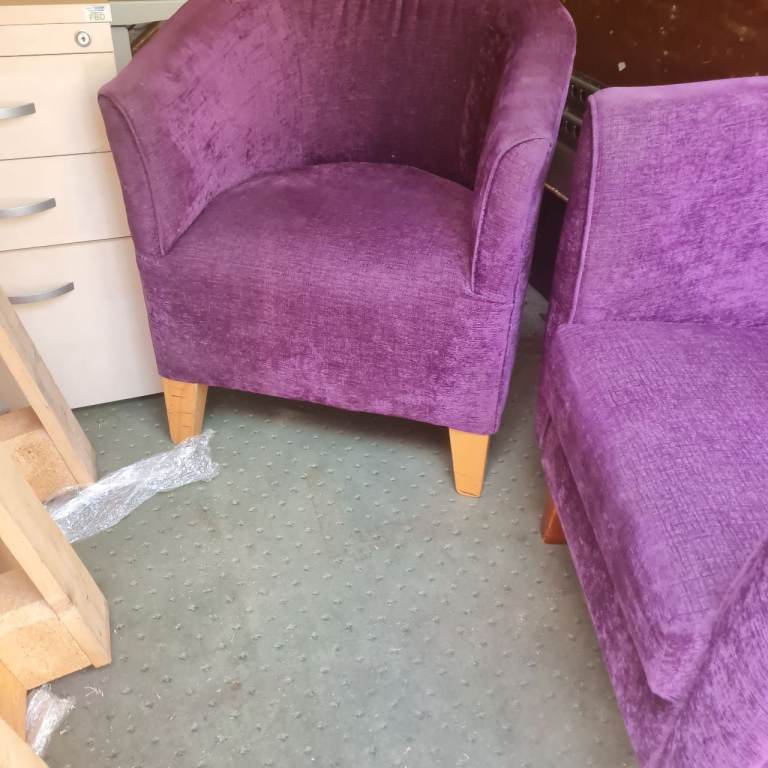 2 x tub chairs 