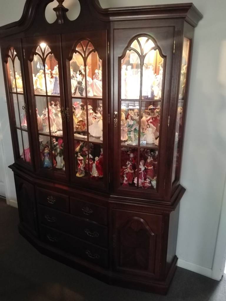 image for Wall unit With lights COLLECTION IS WORTHING 