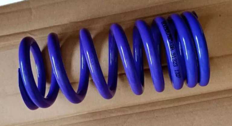 HyperPro Lowering Spring SP-MO-1327 for Yamaha R1 KBA 91323 1327 purple