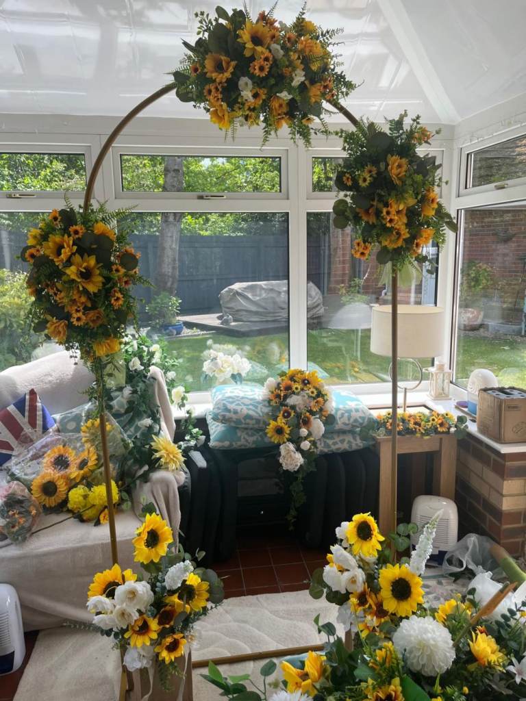 Floral wedding arch