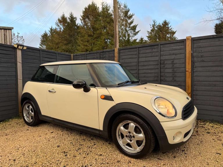 2008 MINI Hatch 1.4 One 3dr Hatchback Petrol Manual