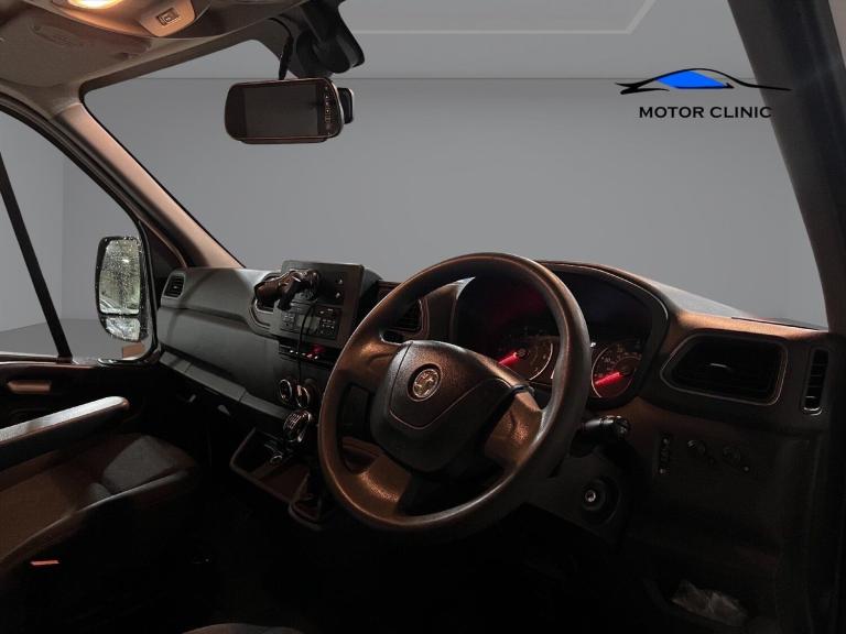 2020 Vauxhall Movano 2.3 Turbo D 150ps H2 Platform Cab PLATFORM CAB Diesel Manual