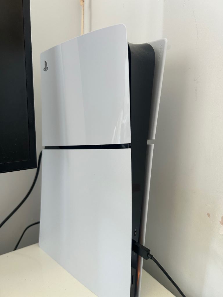Sony PlayStation 5 Digital Console with Controller – Great Condition