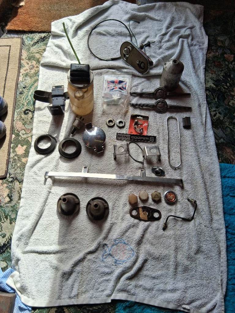 MORE Classic mini mk1/mk2 parts for sale COLLECT ONLY