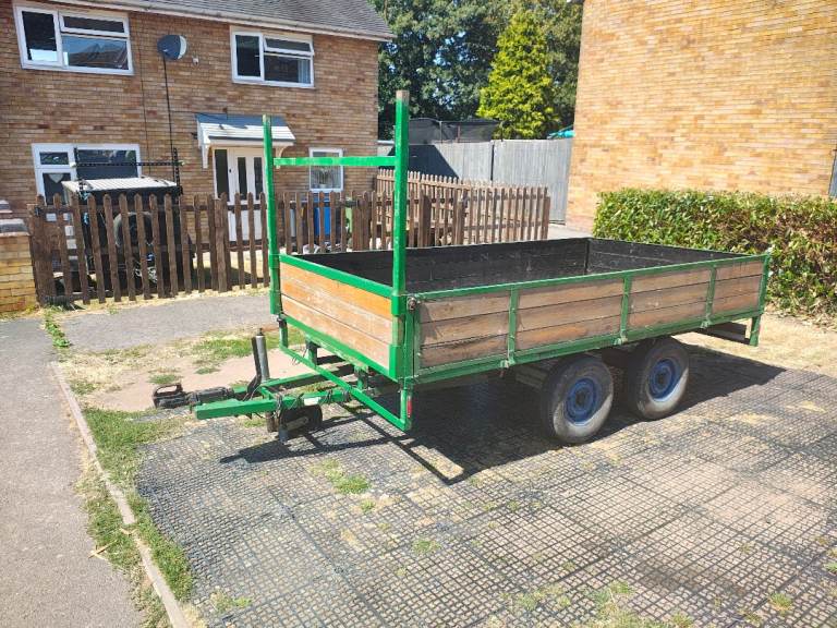 9ft x 5ft twin axle heavy duty trailer