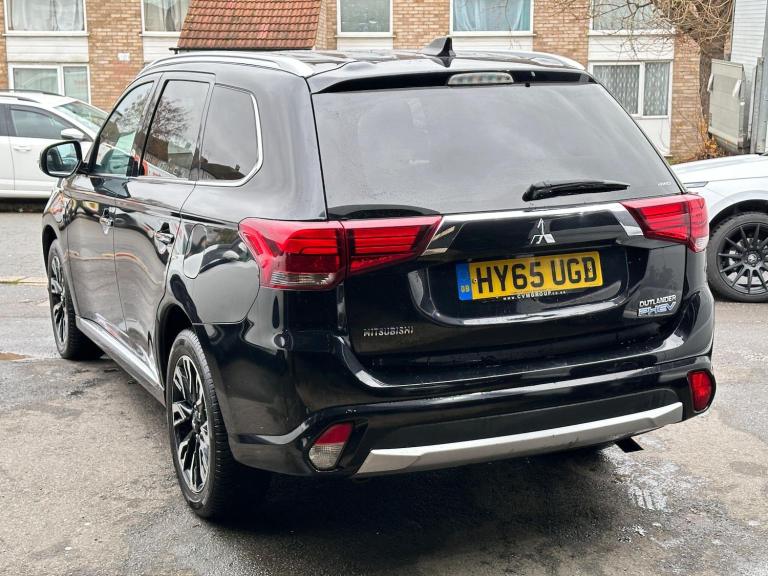 2015 Mitsubishi Outlander 2.0h 12kWh GX4h CVT 4WD Euro 6 (s/s) 5dr ESTATE Petrol/Electric Hybrid ...