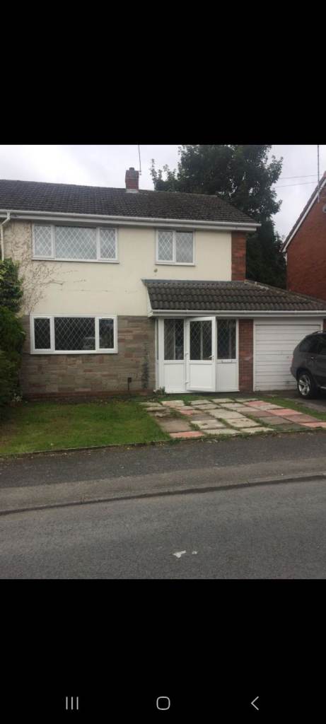3 bedroom modern property 