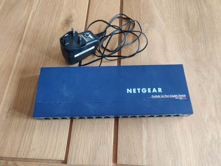 NETGEAR ProSafe 16 Port Gigabit Switch GS116 – Good Condition