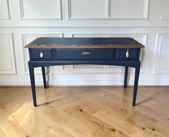blue and gold dressing table Stag minstrel navy console table desk newly refurbished for Sale PROM DRESS