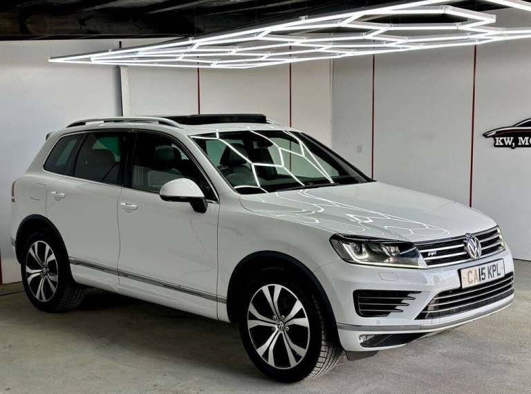 2015 Volkswagen Touareg 3.0 V6 TDI BlueMotion Tech 262 R-Line 5dr Tip Auto ESTATE DIESEL Automatic