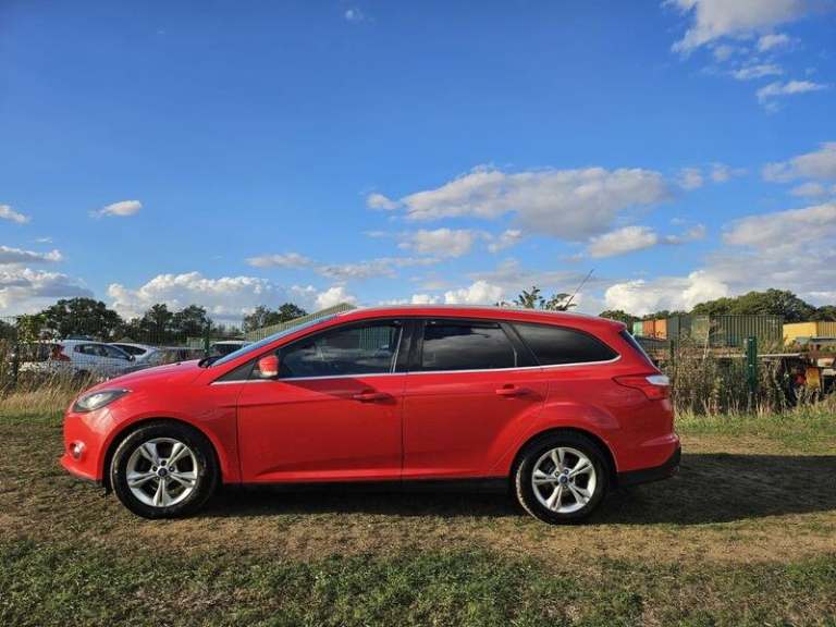 Ford Focus ZETEC ulez compliant automatic auto estate petrol