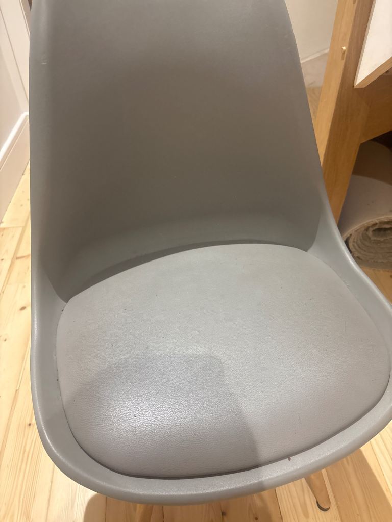 Grey chair