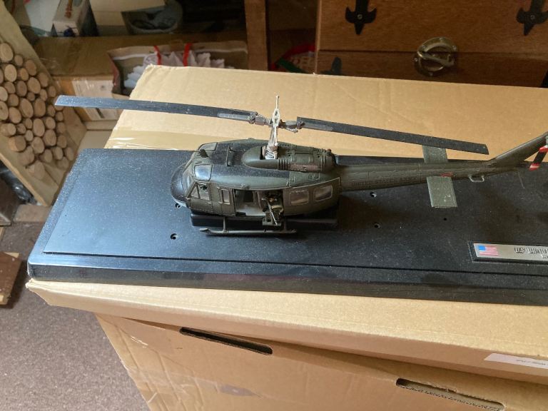 Huey UH-1D Vietnam 1968 fully built model