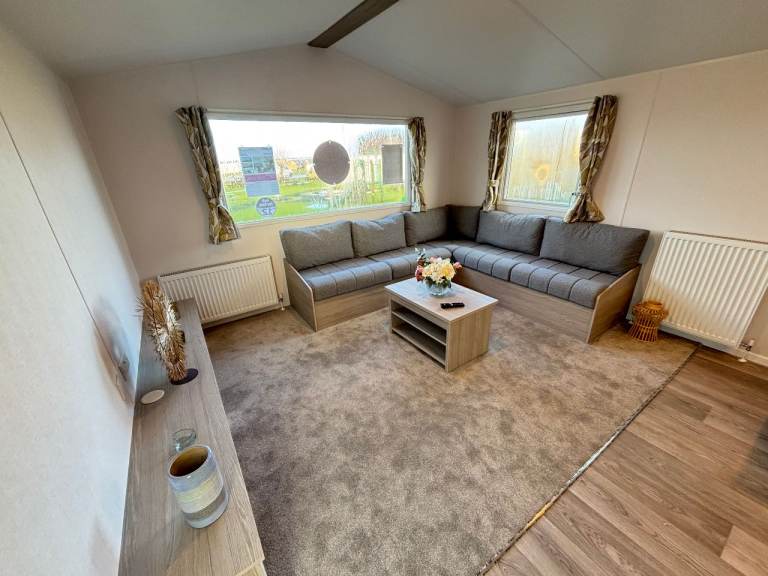 🏡 Holiday Home Caravan – Seaview Holiday Park 🌊