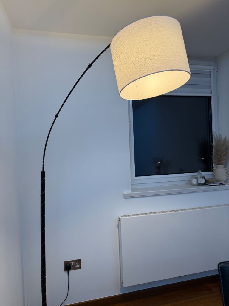 Floor lamp very good condition johns lewis