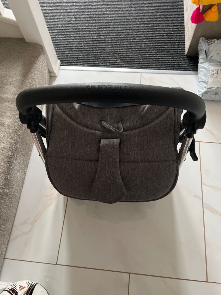 Good Condition Grey Fabric Kids Buggy Pushchair