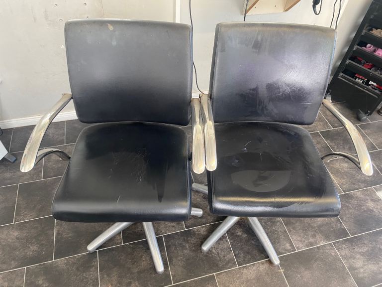 2 hairdressing gas lift salon chairs fans salon back wash