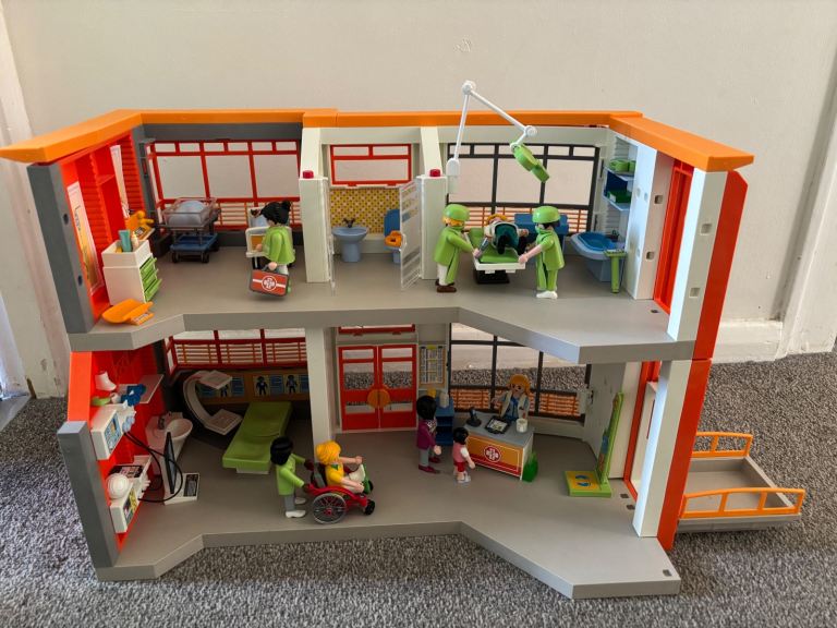 Playmobil hospital