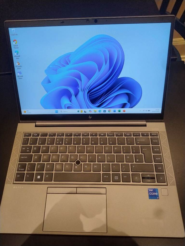 Super Powerful HP Firefly 14 Laptop - Core i7-11th gen 16GB 512GB SSD NVidia  Graphics 4GB VRAM 