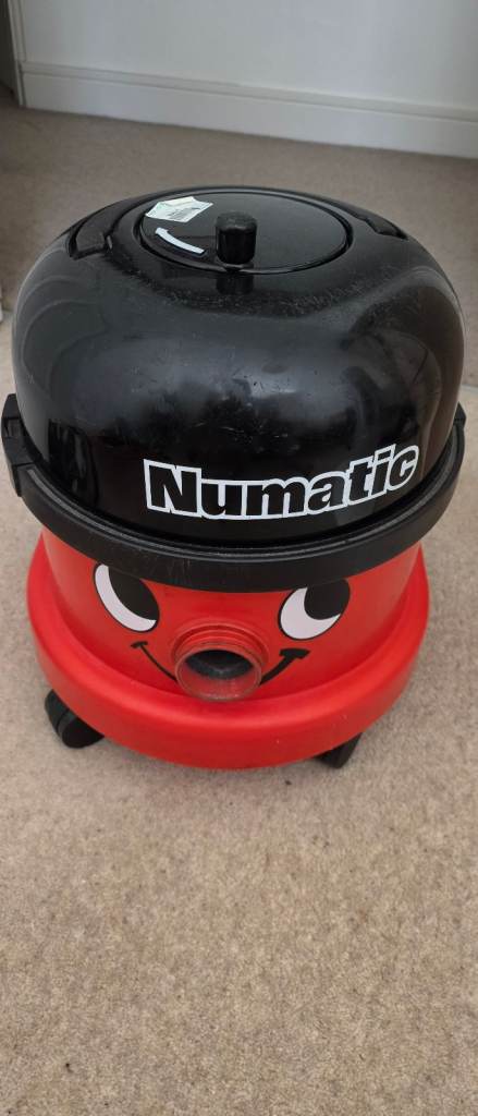 Numatic Henry Hoover
